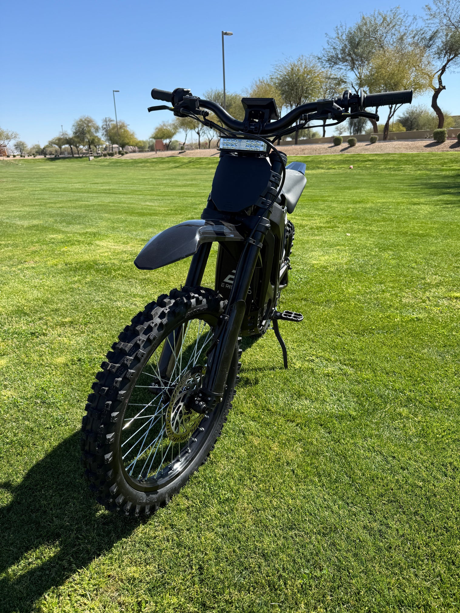 E Ride Pro SR Off-Road Electric Dirt Bike - Image 3